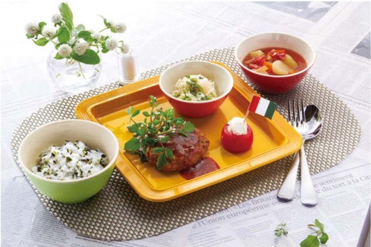 メラミン食器